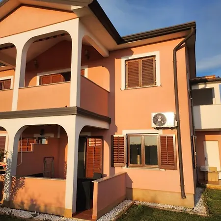 App Leon Apartman *